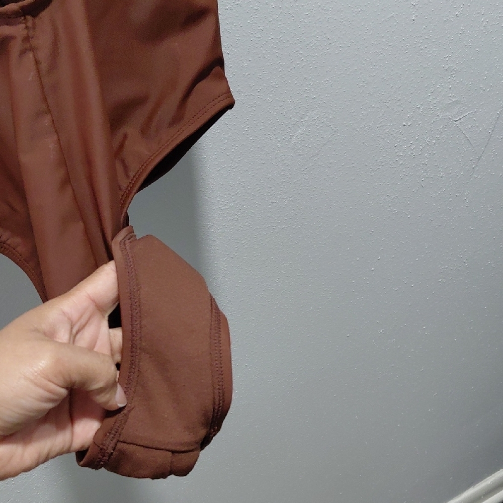 Wild Fable Rust Bodysuit - Picture 5 of 6